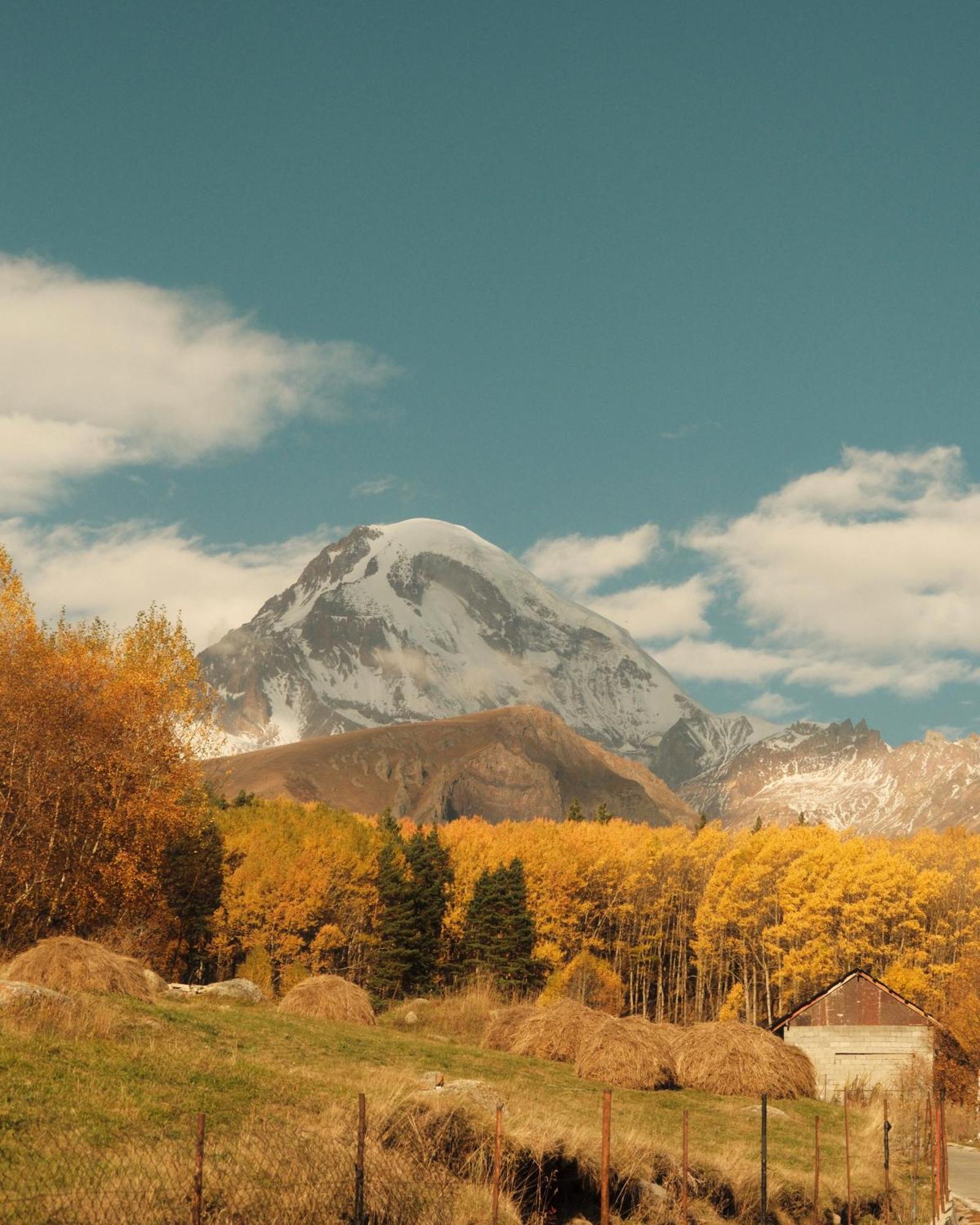 Kazbegi Cabins Eksteriør bilde